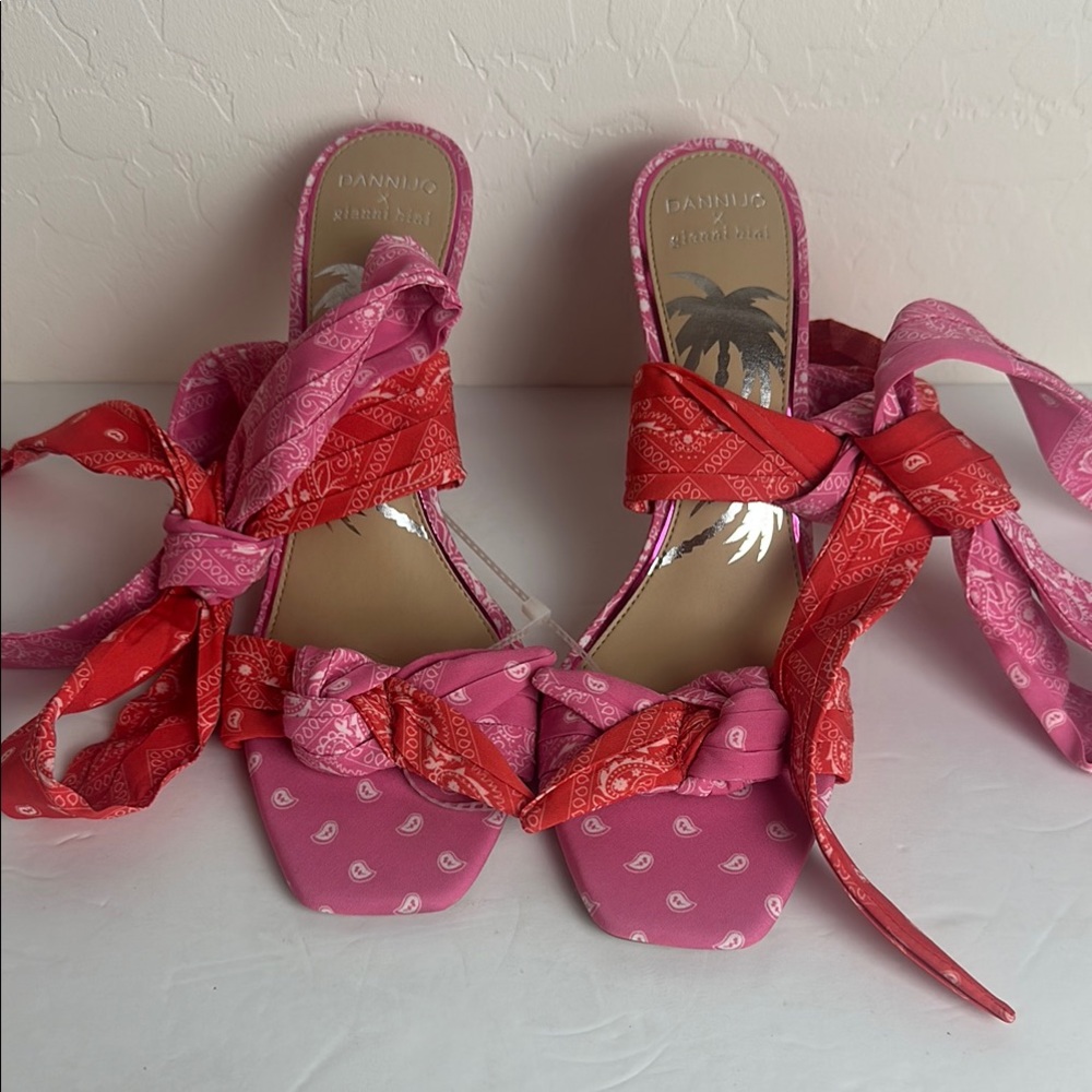 Gianni Bini x DANNIJO Misch Bandana Colorblock Print Ankle Wrap Bow Sandals - Picture 2 of 9